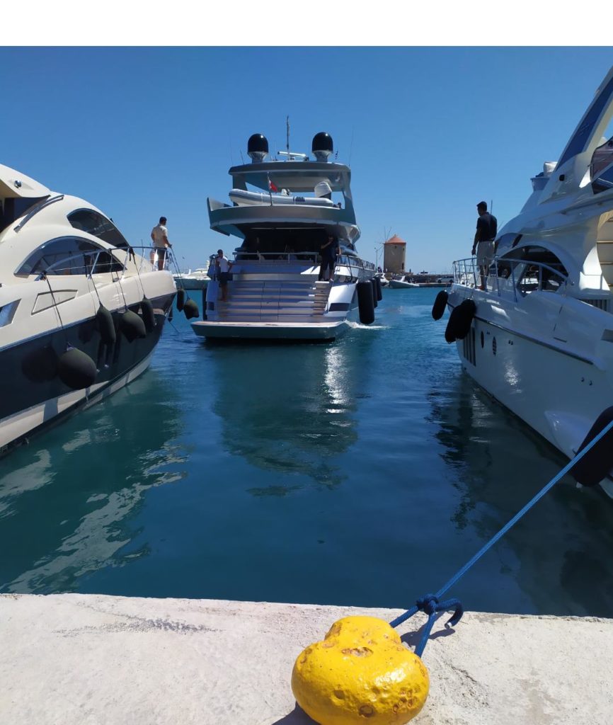 Yacht gallery image 2