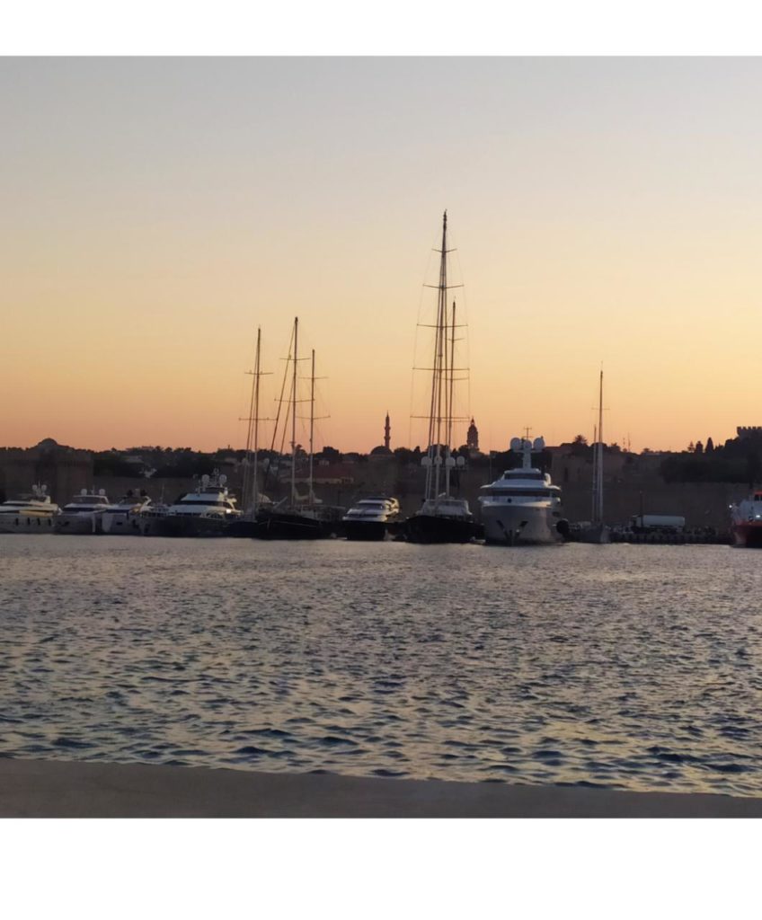 Yacht gallery image 3