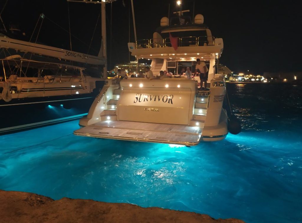 Yacht gallery image 11