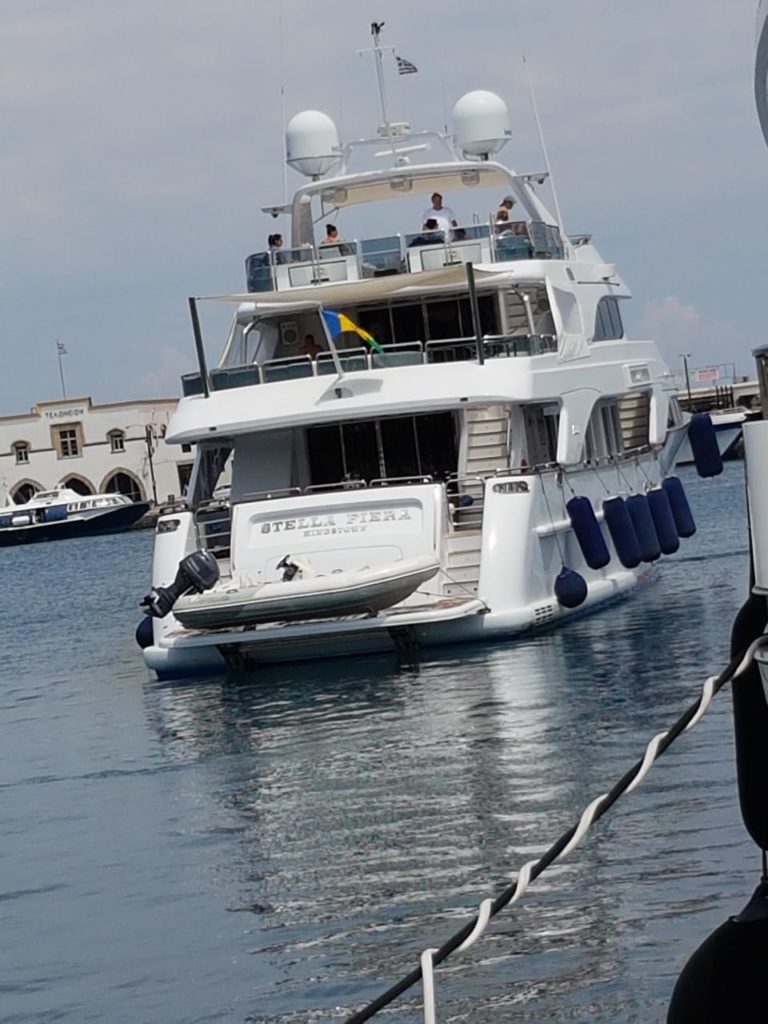 Yacht gallery image 12