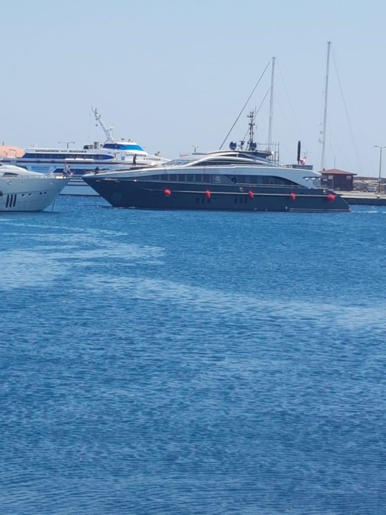 Yacht gallery image 14